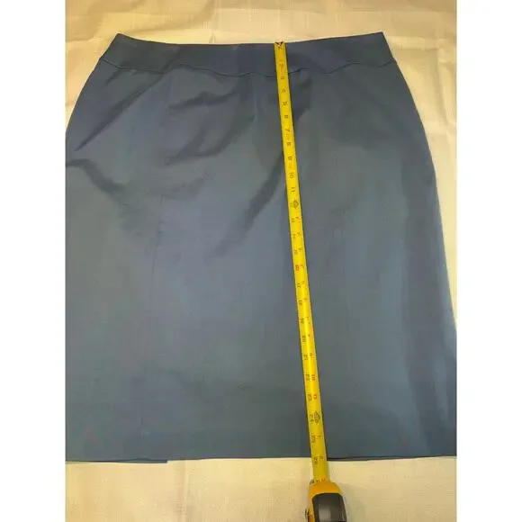 Lafayette 148 Navy Cotton Blend Skirt with Double Back Slit Size 16 - Picture 7 of 13